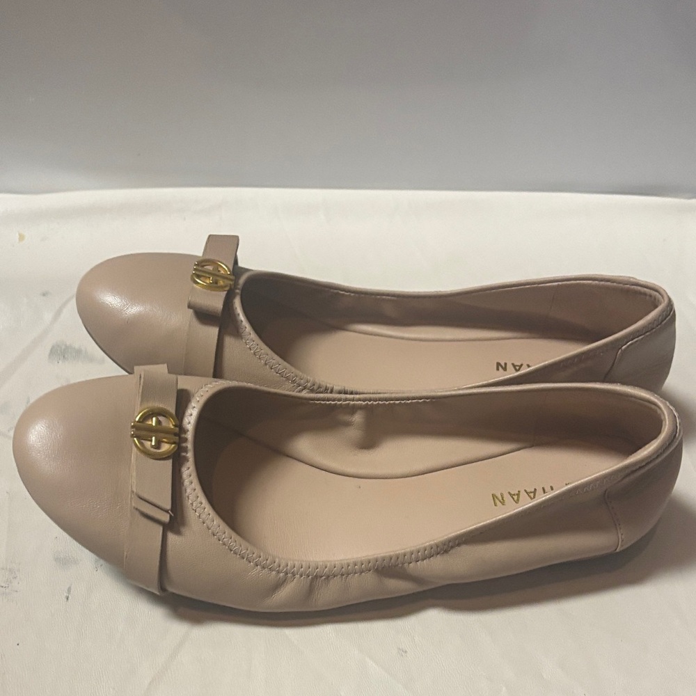 Cole Haan Women's Tan Loafers with Gold Detail - Picture 2 of 7